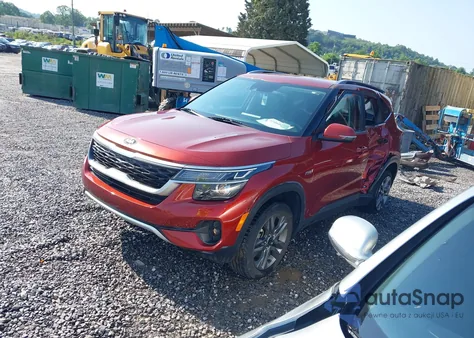 2021 Kia Seltos S из США, поврежденный, VIN KNDEUCAA3M7073038